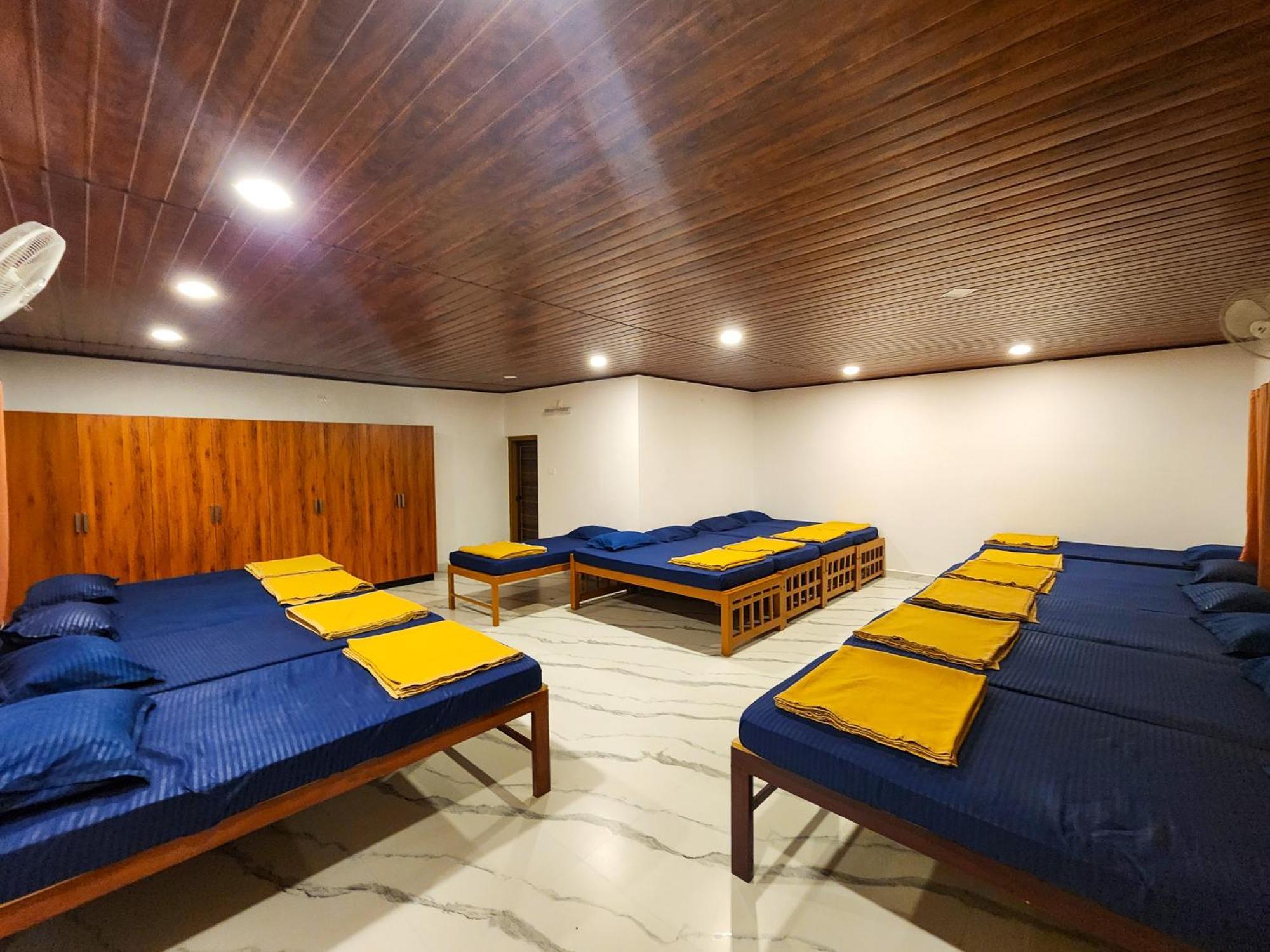 Celestial Heights Homestay Kurchi エクステリア 写真