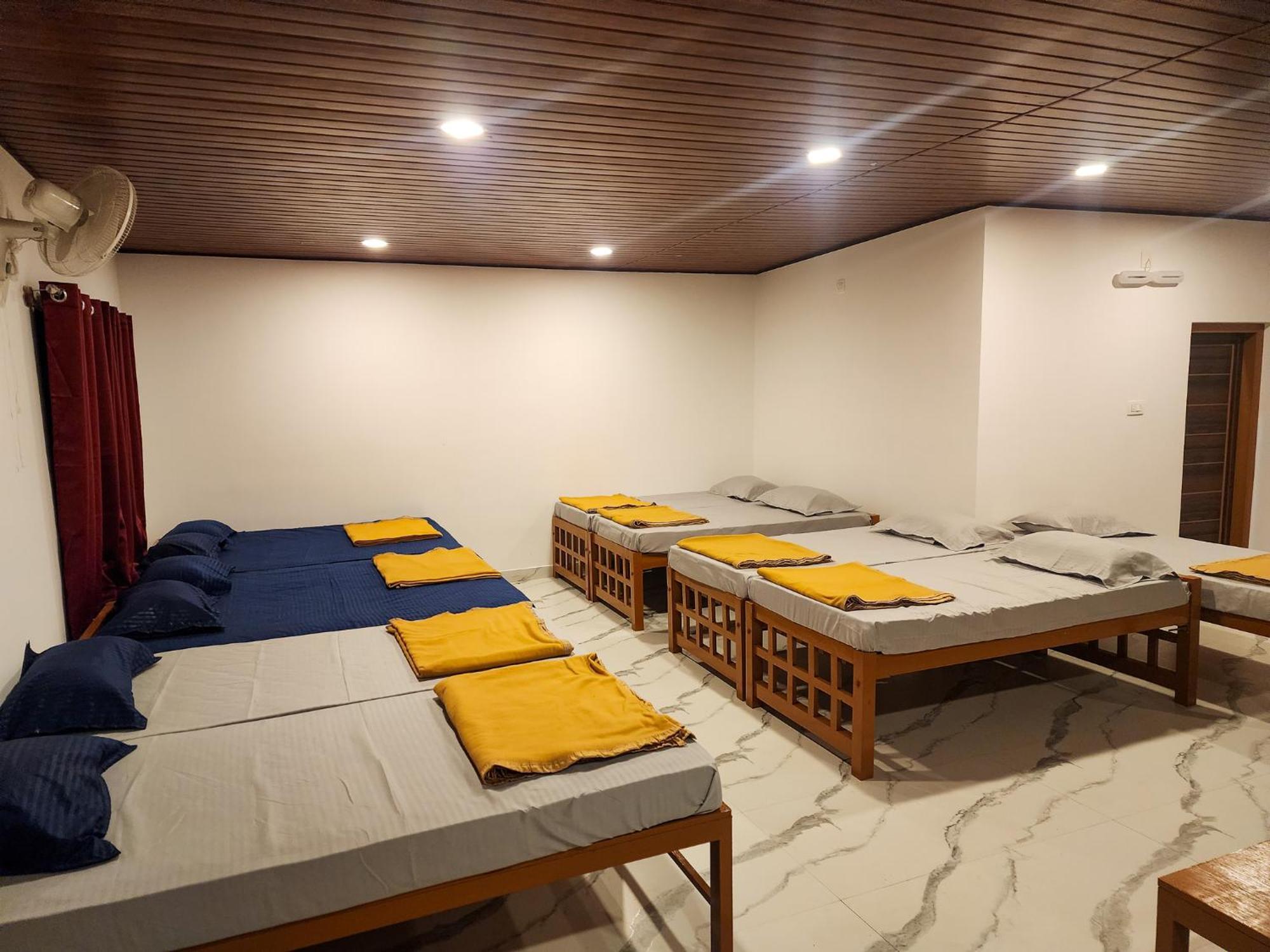 Celestial Heights Homestay Kurchi エクステリア 写真